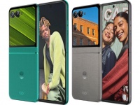 ����������� ���������� ���������-����������� Motorola Razr 70