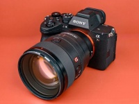 ������������ ������������ ������������� ������ Sony A7R VI � ������������� 66,8-�� �������� � �������� ������ ������ �������� �� 30 �����/�