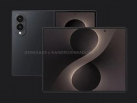 ����������� �������� �������������� ��������� ���������� Samsung Galaxy Fold 8 � Wide