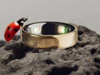 ������������ ������� ����� Oura Ring 5 �� 399 ������ � ���� �� 40 % ����������� �� ������ ����������� ����������� ����