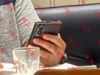 Samsung Galaxy Fold8 ������ ������������ �� ���� � ���������
