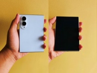 ����������� �������������� ������ �������� Samsung Galaxy Fold 8: ����� 5,4 �����, ���������� 4800 ��� � ���� 201 ����