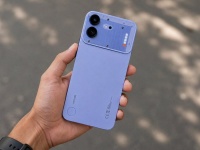 Nothing Phone (4b) ������� �� �������� ���� � � ������� ������� ��������������