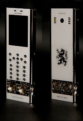 Professional 105GMT White Luxury