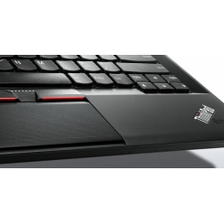Lenovo ThinkPad Edge E330 -  2