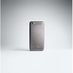 HTC One V -  7