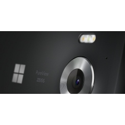Microsoft Lumia 950 -  3