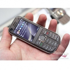 Nokia 6720 Classic -  5