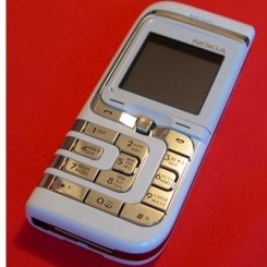 Nokia 7260 -  8