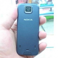 Nokia 7310 Supernova -  2
