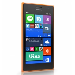 Nokia Lumia 735 -  2
