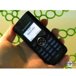 Sony Ericsson J120i -  3