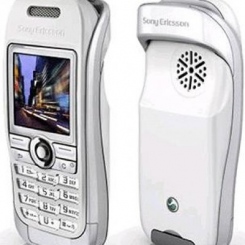 Sony Ericsson J300i -  7