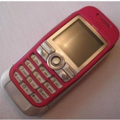 Sony Ericsson J300i -  5