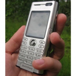 Sony Ericsson K600i -  2