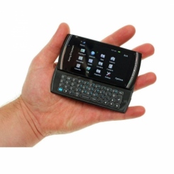 Sony Ericsson Vivaz Pro -  4