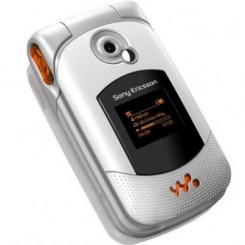 Sony Ericsson W300i -  5
