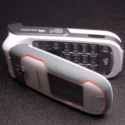 Sony Ericsson W710i -  5