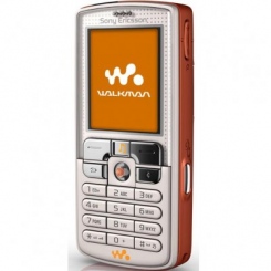 Sony Ericsson W800i -  2