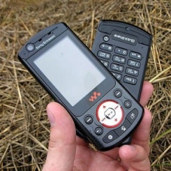 Sony Ericsson W900i -  10