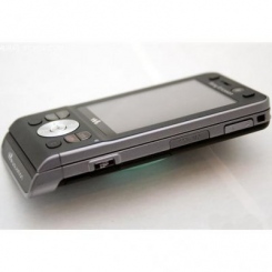 Sony Ericsson W910i -  9