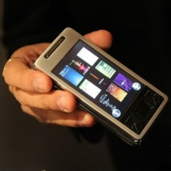 Sony Ericsson XPERIA X1 -  3