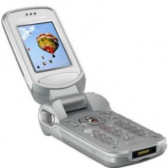 Sony Ericsson Z530i -  4