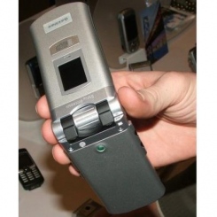 Sony Ericsson Z800i -  3