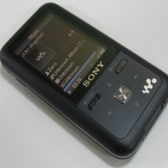 Sony Walkman NWZ-S615F -  1