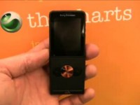   Sony Ericsson W350i  PhoneScoop.com