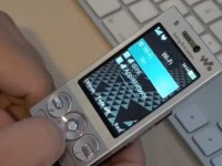   Sony Ericsson W715