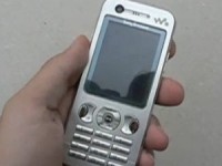   Sony Ericsson W890i