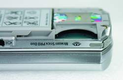 Sony Ericsson Z800i - «Я один такой!» Sony Ericsson Z800i - «Я один такой!»