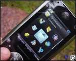 Motorola RIZR Z10: умеющий сгибаться