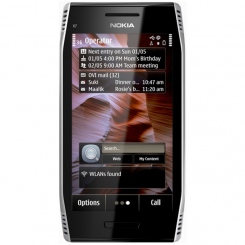 Nokia X7-00