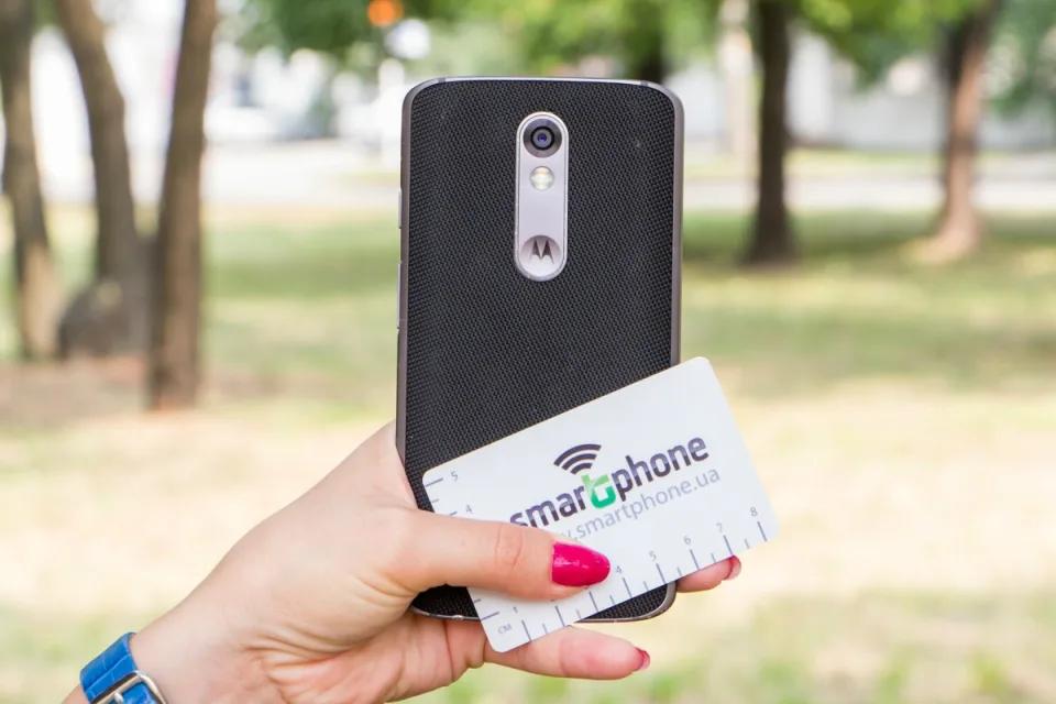 Обзор смартфона Moto X Force – флагман с небьющимся экраном! — фото 1