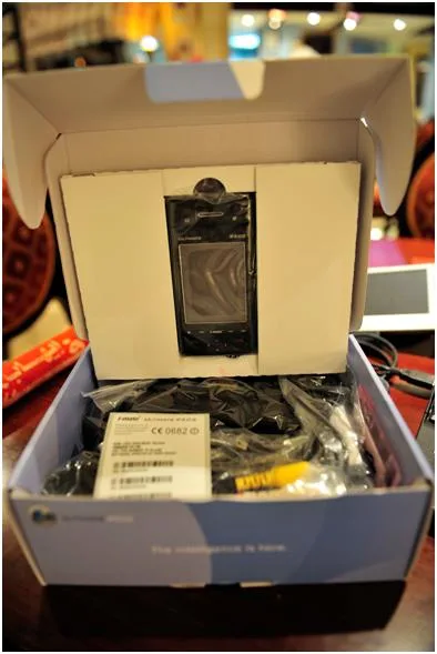 i-mate Ultimate 9502