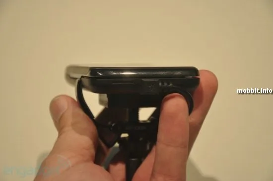 HTC 7 Surround