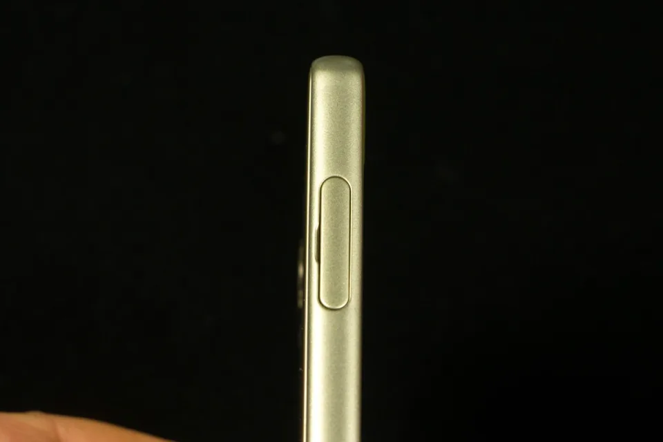 Обзор смартфона Sony Xperia X Dual (F5122) – золотая середина! — фото 1