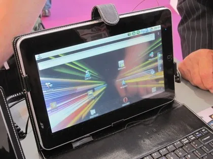 IFA 2010: фотосессия нового бюджетного Android-планшета от Elonex