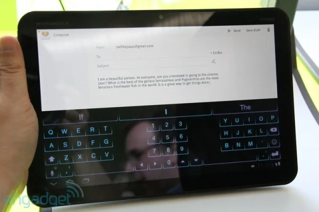 Приложение SwiftKey для android-планшетов (6 фото) Приложение SwiftKey для android-планшетов (6 фото)
