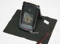Motorola RAZR2 V9 Ferrari Edition