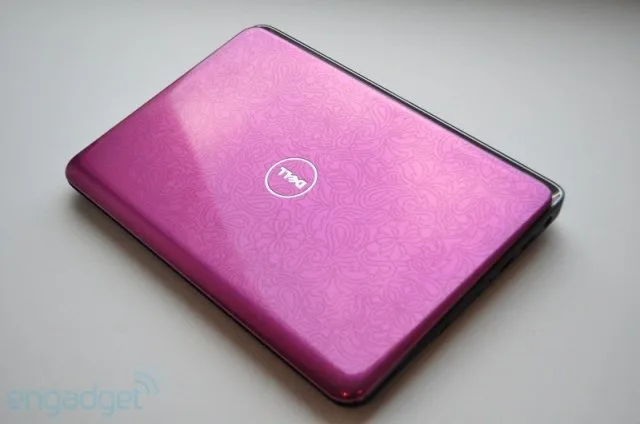 Dell Inspiron M101z - тонкий лаптоп с хорошим аккумулятором
