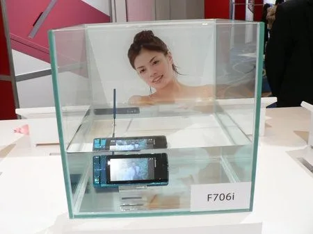 Fujitsu F706i
