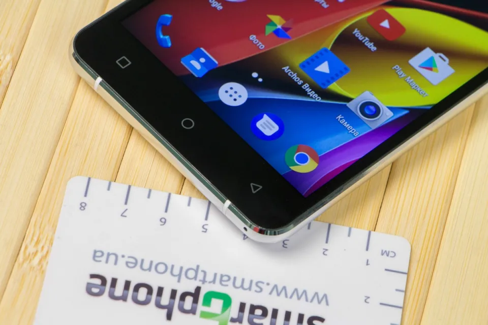 Обзор смартфона ARCHOS 55b Cobalt — фото 1