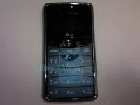 Скоро в продаже LG VX8610 и LG VX9100 («шпионские» фото)