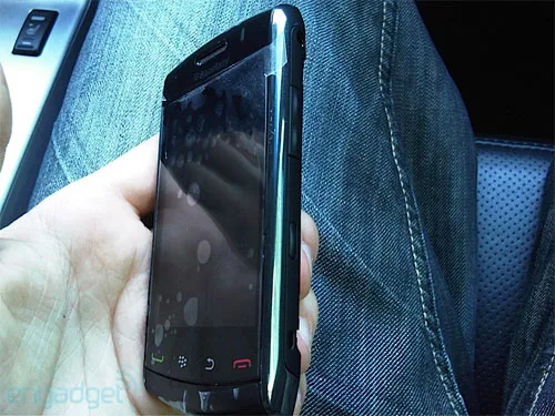 BlackBerry Storm 2