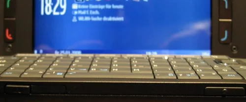 E90 Communicator E90 Communicator