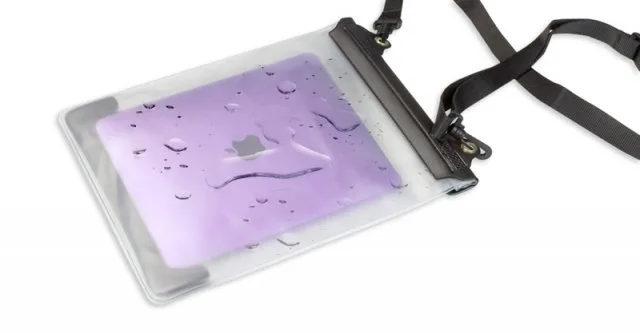 Tunewear Waterwear - водонепроницаемый футляр для iPad (5 фото) Tunewear Waterwear - водонепроницаемый футляр для iPad (5 фото)