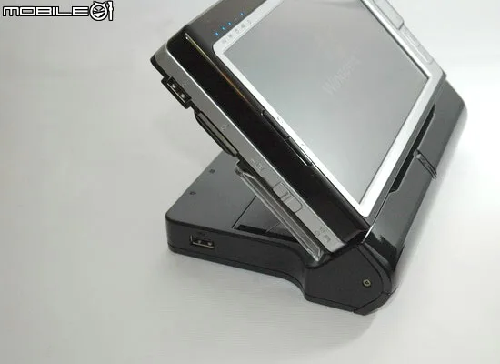 Gigabyte m704